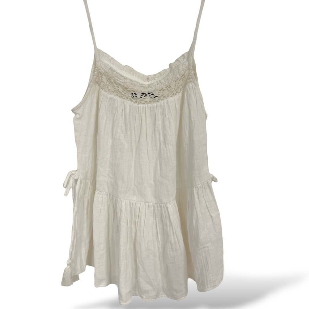 Black Tape_ White Crochet-Trim Spaghetti Strap sleeveless top